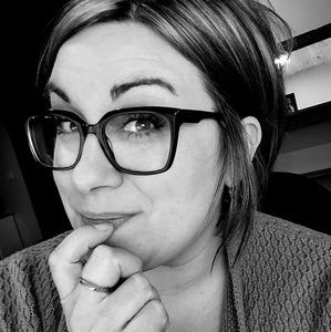 Meet your Posher, Marie-lou